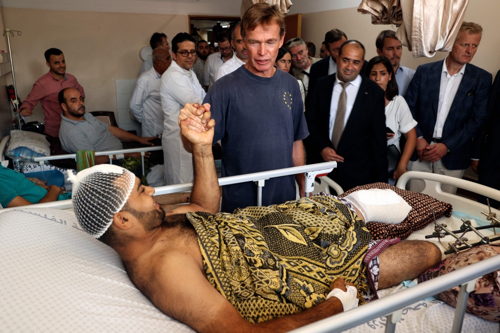 غداً ..اجتماع يبحث قبول عضوية فلسطين الكاملة في الأمم المتحدة
وفد  أوروبي يتفقد آثار التصعيد الإسرائيلي على غزة