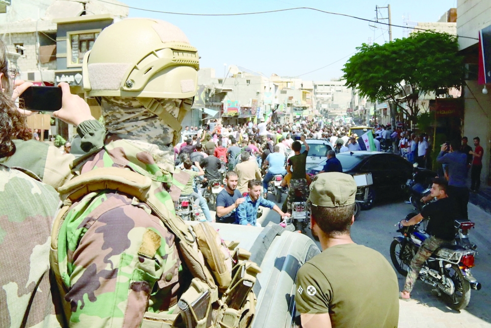 صاعد الهجمات بالطائرات المسيرة على البلدات الحدودية
قصف متبادل بين قوات تركية ومقاتلين أكراد بشمال سوريا