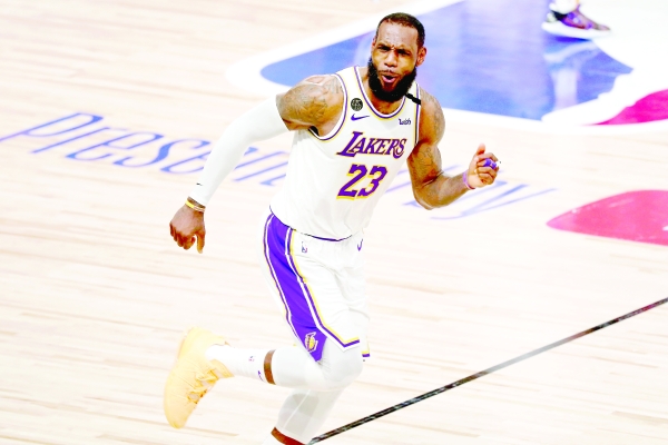 LeBron 'agrees' two-year Lakers extension for $97m