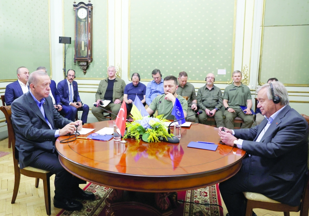 زيلينسكي يواصل التعبئة على الجبهة الدبلوماسية