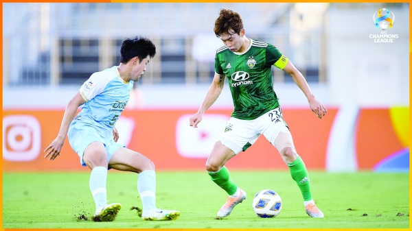 Last-gasp winner sends Jeonbuk through in ACL
