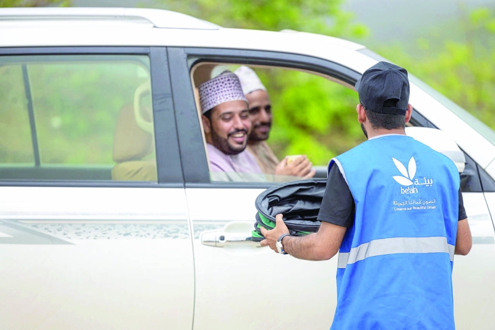 المبادرات البيئة بخريف ظفار تسجل تفاعلا جماهيريا