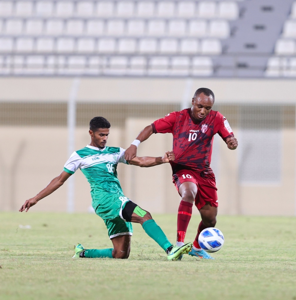 الرستاق يتعادل مع صحار سلبيا بدوري عمانتل