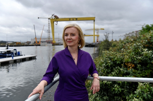 Truss tipped to prevail as UK leadership race