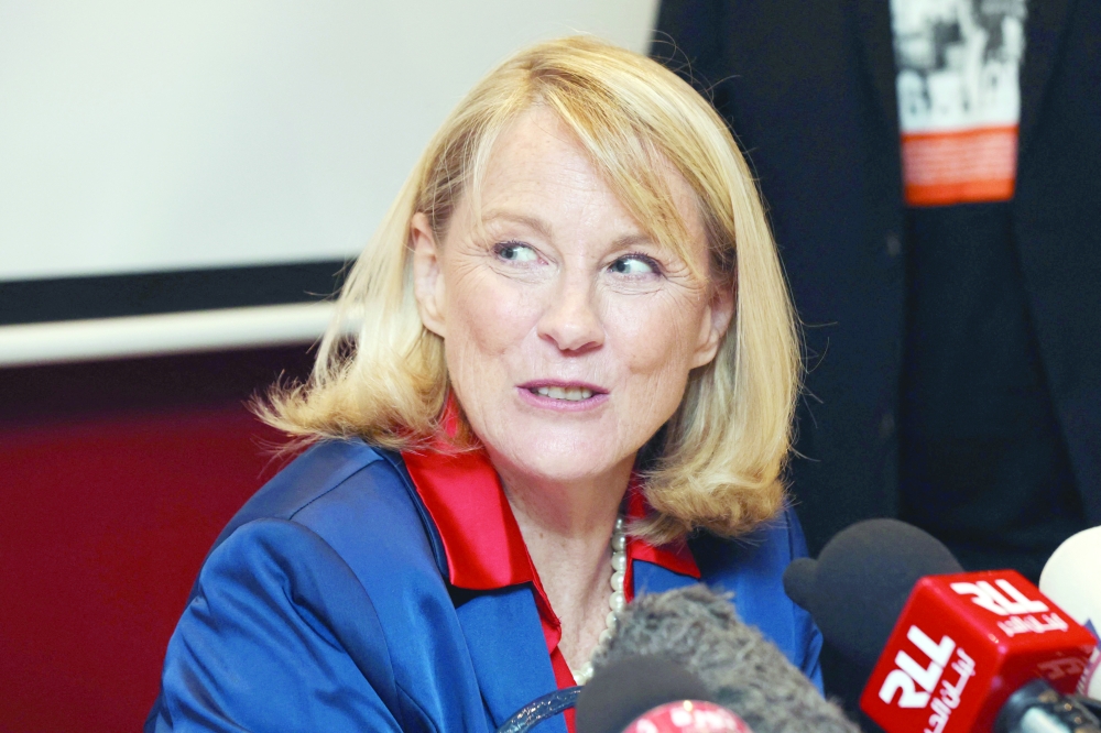 مدير الأمن: لبنان يمر بأصعب أزماته
ترايسي شمعون تعلن ترشحها لرئاسة الجمهورية اللبنانية