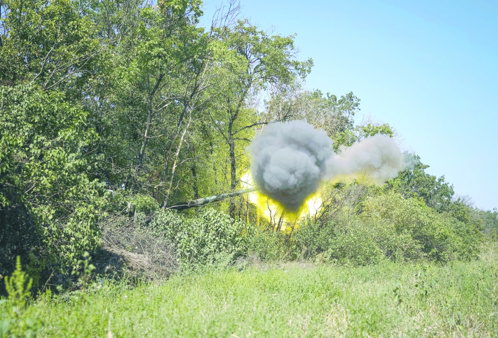 برلين وباريس تتعاونان لرفض اقتراح منع الروس من الحصول على تأشيرات الدخول