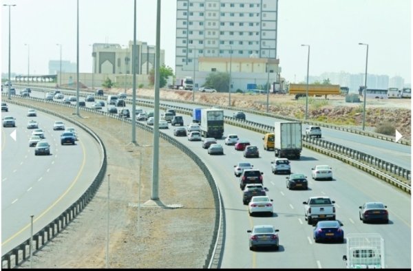 Muscat roads get a feel of visitors returning from Salalah