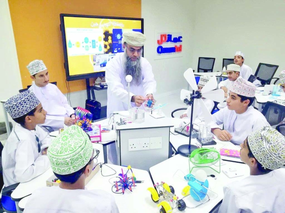 استكمال استعدادات العام الدراسي الجديد .. ومشروعات تعليمية لمواكبة تزايد أعداد الطلبة