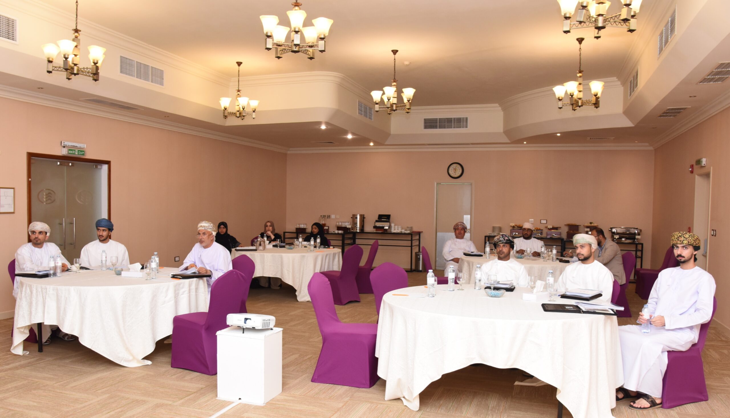 وزارة العمل تنفّذ برنامج “تمكين ساهم” في محطّته الثالثة بمحافظة ظفار