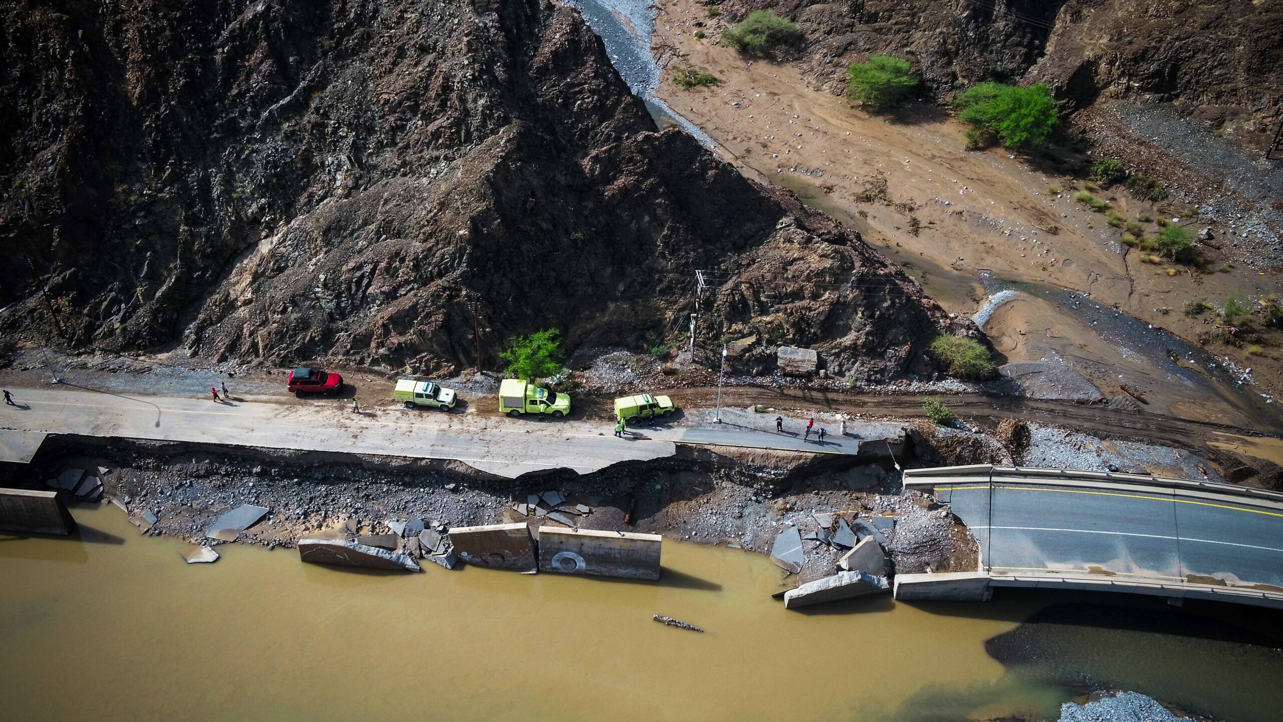 62e8d111e7a7c scaled