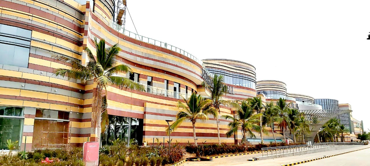 الاحتفال الرسمي بافتتاح مجمع /صلالة جراند مول/ بتكلفة 35 مليون ريال عُماني
