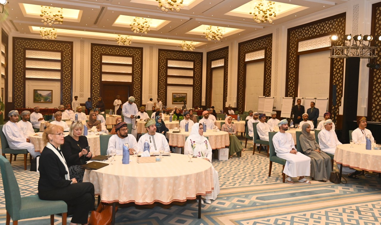 الأكاديمية السلطانية للإدارة تطلق “البرنامج الوطني لتطوير القيادات واستشراف المستقبل”