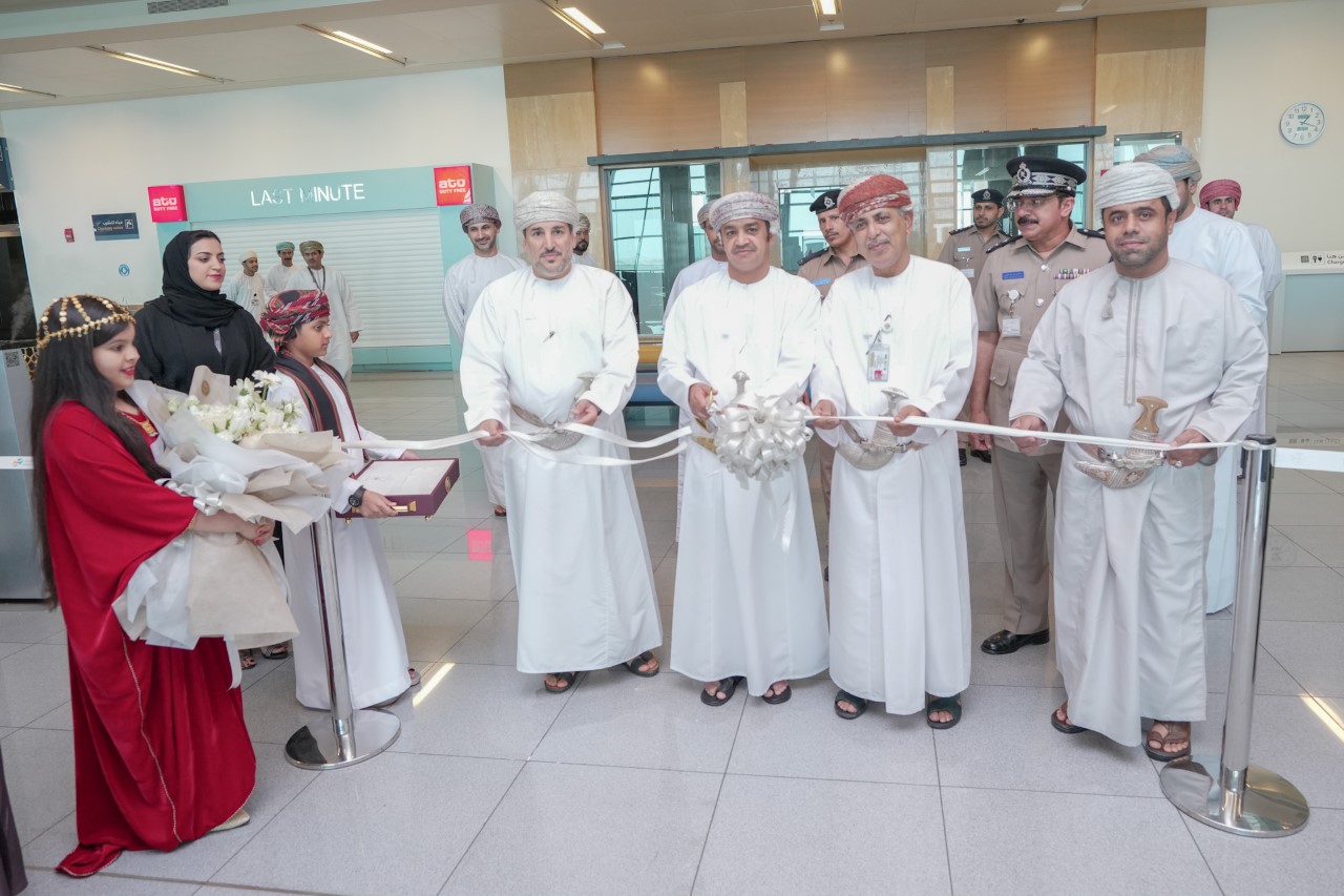 افتتاح المعرض الوثائقي /ذاكرة وطن في أرض اللبان/ بمطار صلالة