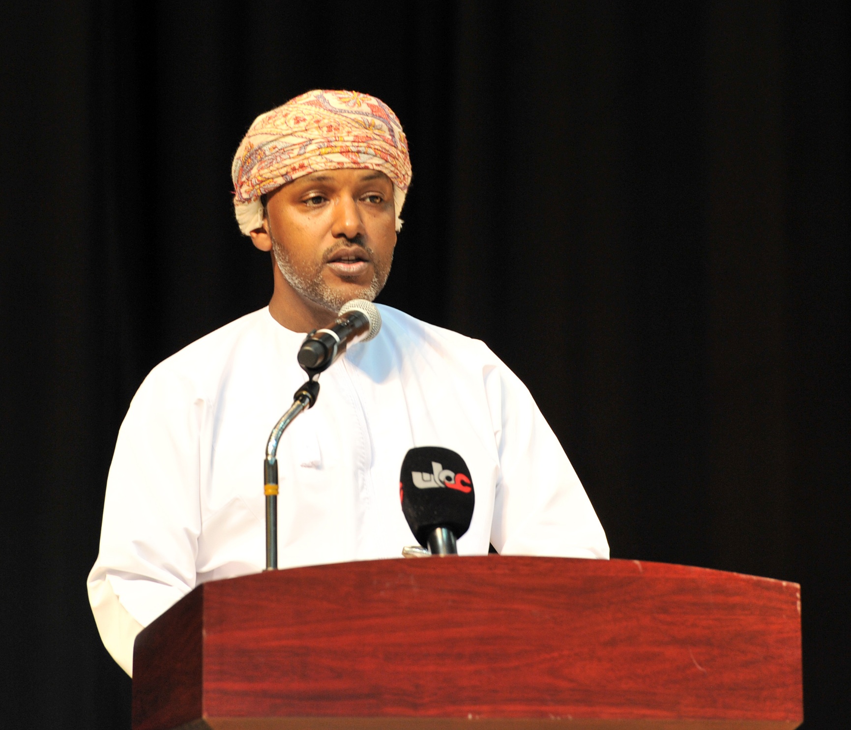 البنك المركزي العُماني يُطلق مبادرة "تواصل" بمحافظة ظفار 2 62fb4de79e839