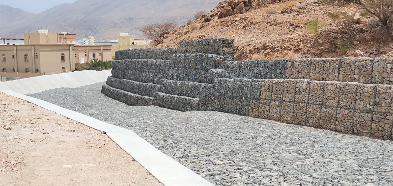 الانتهاء من مشروع تصريف مياه الأمطار بالمحج بولاية العامرات