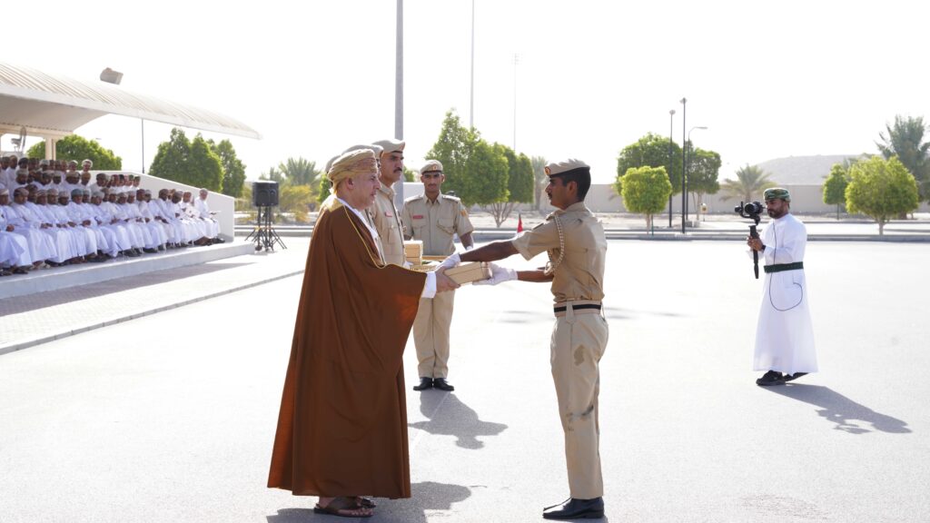 تخريج الدورة الـ 18 من الجنود المستجدين بشؤون البلاط السلطاني 3 630da66d82f3f
