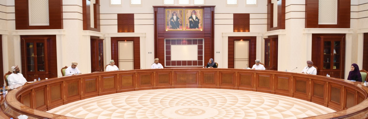 تنفيذًا للاهتمام السامي.. "التربية والتعليم" و"الثروة الزراعية والسمكية وموارد المياه" توجهان بالبدء في توفير الوجبات الغذائية 2 630dfe59b8016