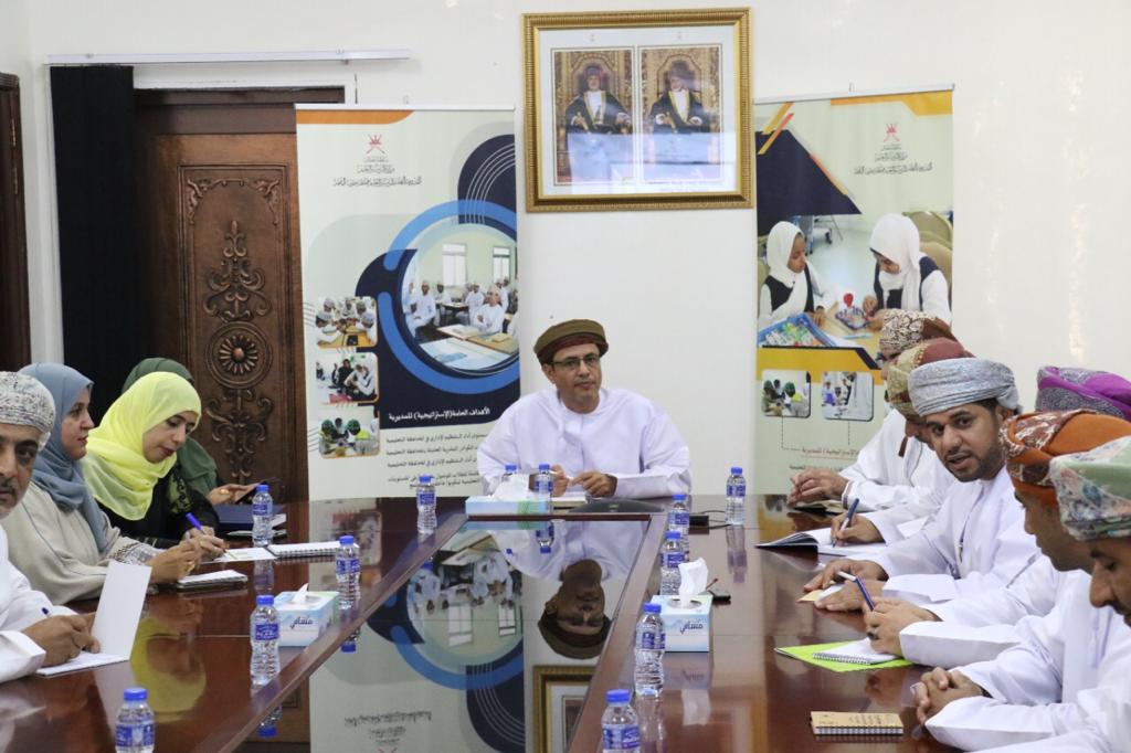 تعليمية جنوب الباطنة تُكمل استعداداتها للعام الدراسي الجديد 2 630f30b953897