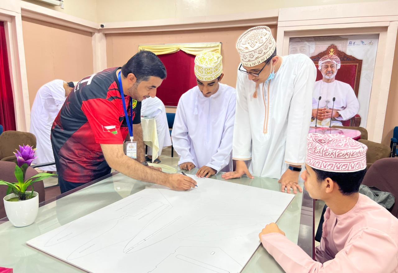 تعليمية جنوب الباطنة تُكمل استعداداتها للعام الدراسي الجديد 3 630f30b954736