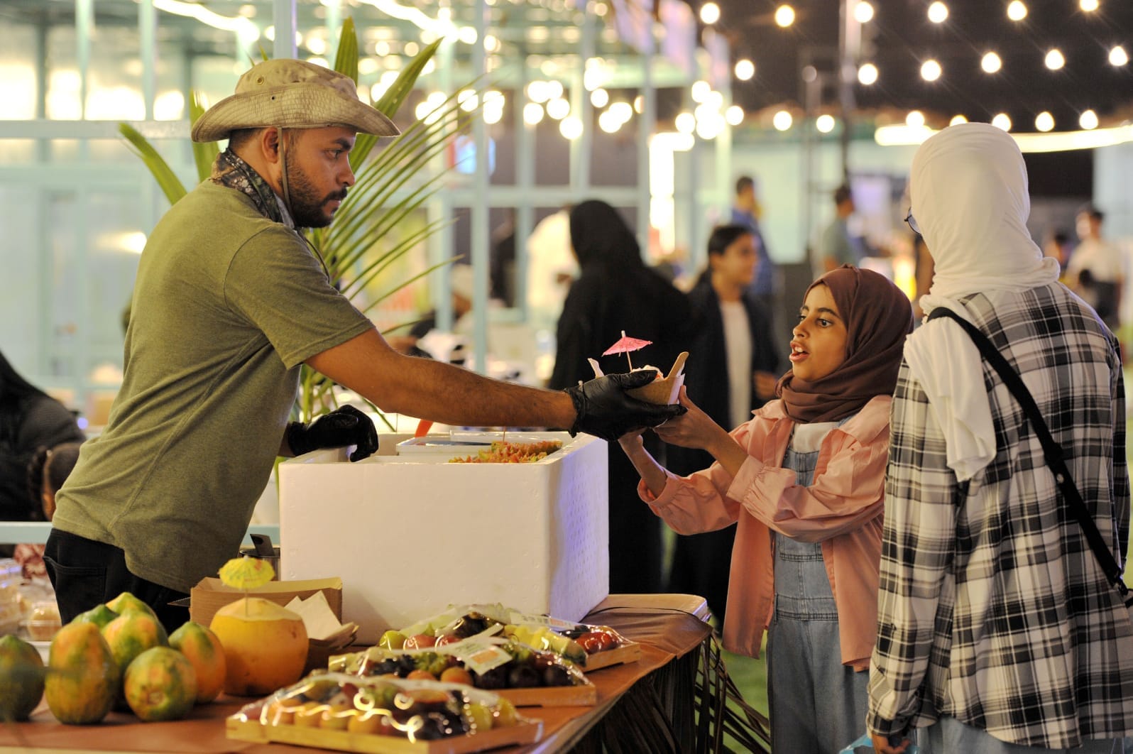 انطلاق فعاليات مهرجان صلالة للمأكولات “صلالة إيت”