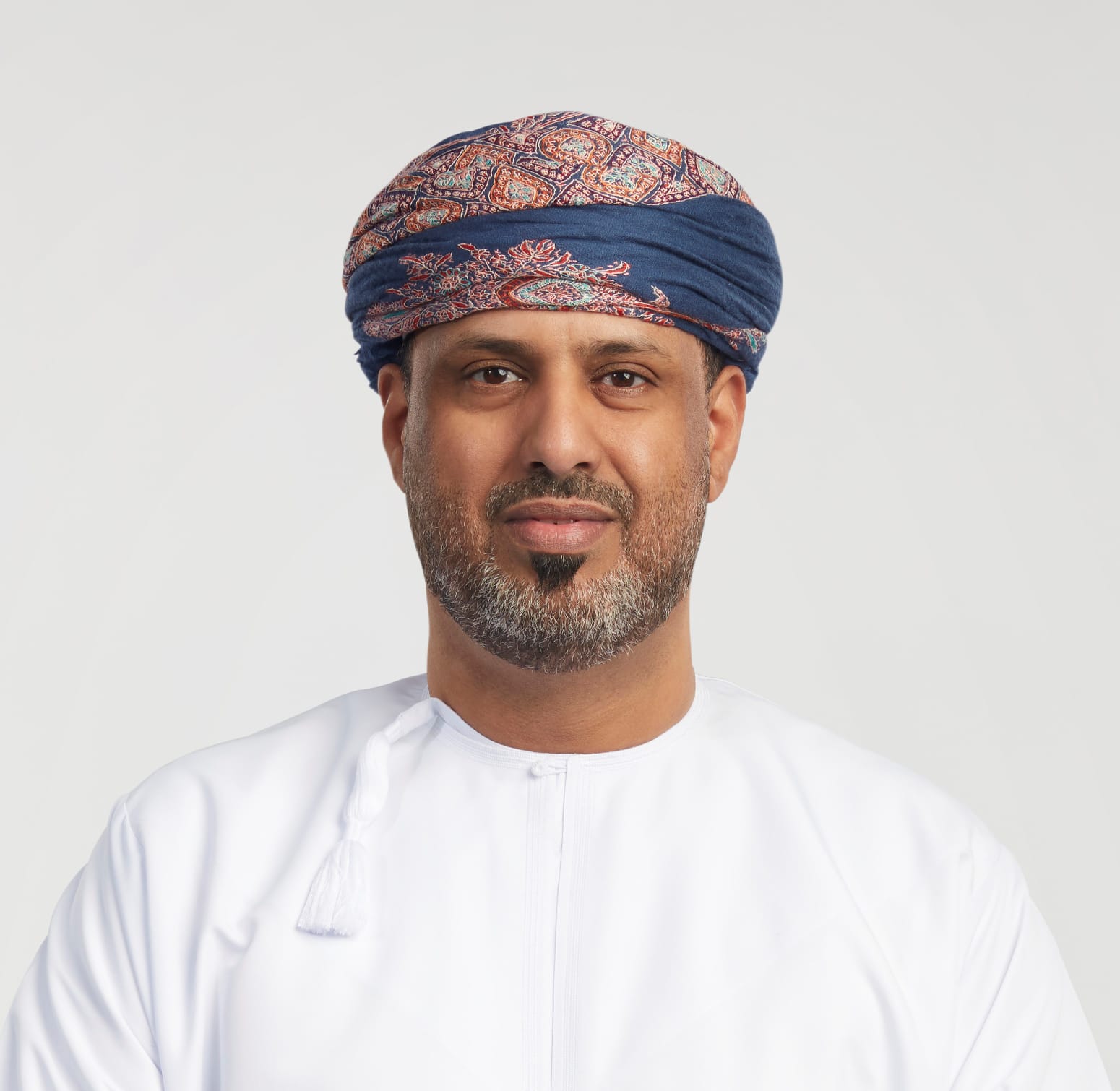 بنك مسقط يقدم تمويل التعليم “شهادتي” بتسهيلات مصرفية مرنه ومزايا متعددة