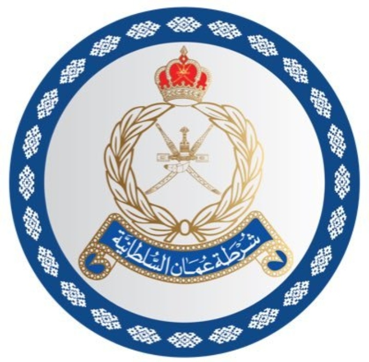 القبض على ثلاثة أشخاص من جنسية عربية بتهمة الاحتيال وبيع عملات أجنبية