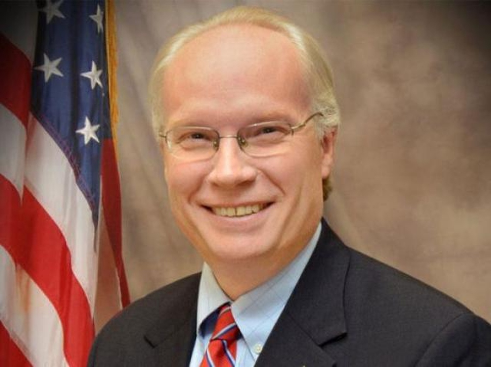 المبعوث الأمريكي لليمن يثمن الدور العُماني الحاسم في تمديد الهدنة