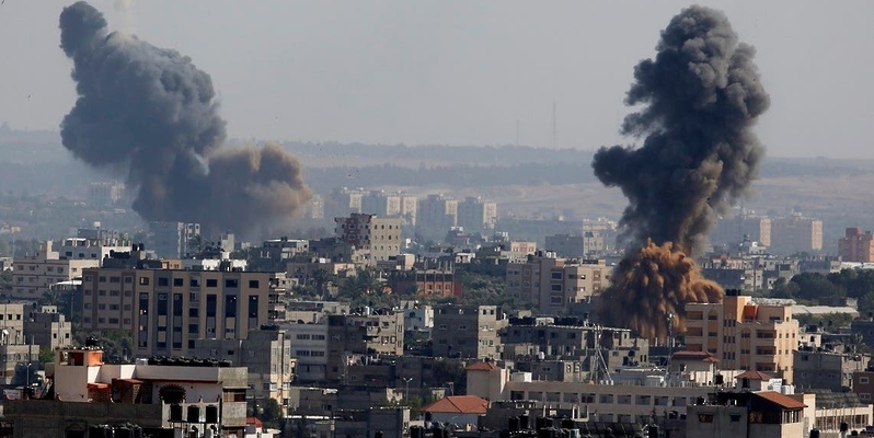 ارتفاع عدد الشهداء الفلسطينيين إلى 12شهيدًا جرَّاء غارات الاحتلال الإسرائيلي على غزة