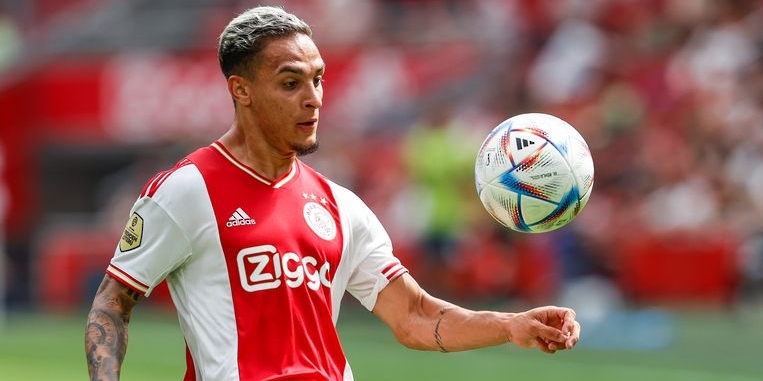 مانشستر يونايتد يعلن تعاقده مع البرازيلي أنتوني