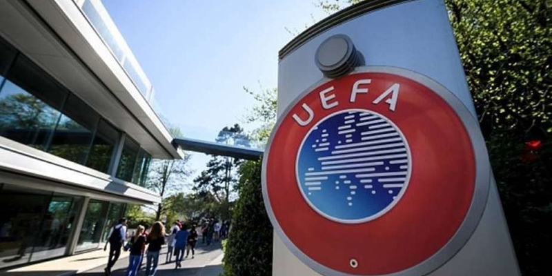 يويفا يعلن جدول مباريات دور المجموعات بدوري أبطال أوروبا