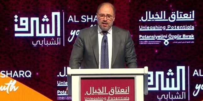 بدء أعمال منتدى الشرق “انعتاق الخيال” بإسطنبول