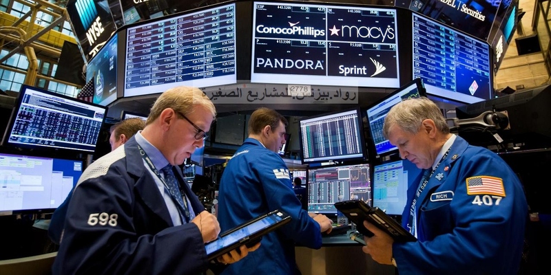 انخفاض مؤشرات الأسهم الأمريكية