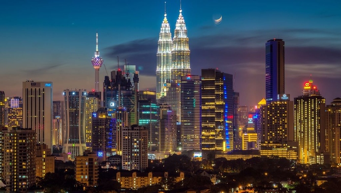 الاقتصاد الماليزي ينمو بنسبة 8.9 بالمائة في الربع الثاني من العام الجاري