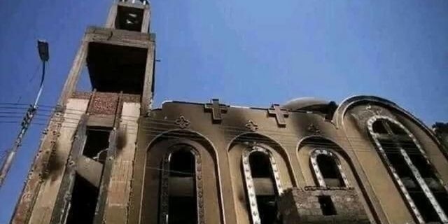 مصرع 41 شخصًا في حريق شب بكنيسة في مصر