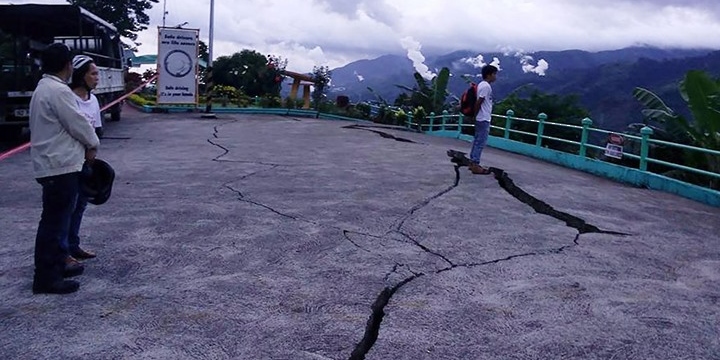 زلزال بقوة 6.1 درجة في الفلبين