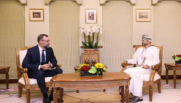 Oman’s Foreign Minister receives credentials of new ambassadors