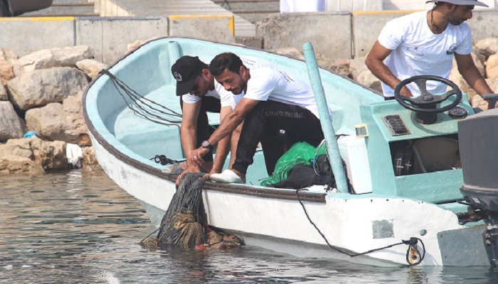 EA organises campaign to clean coral reefs in Oman