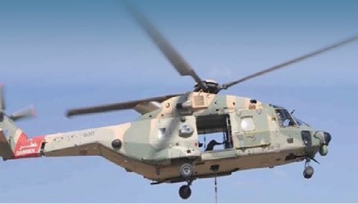 Royal Air Force of Oman transports consumables to residents