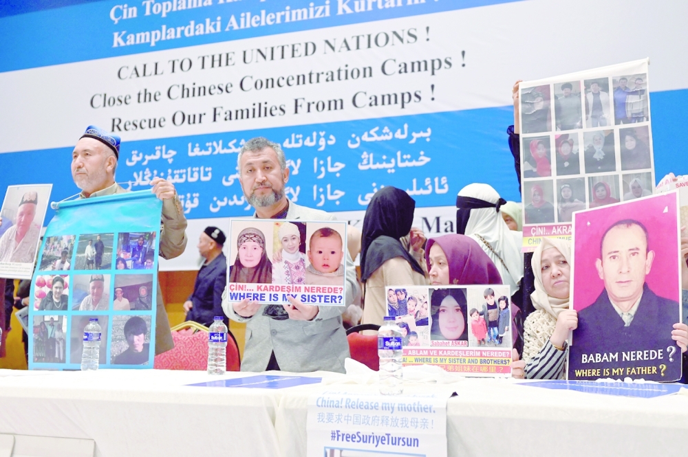 بكين تنفي وتعتبر التقريرغير قانوني ومبني على التآمر السياسي
الأمم المتحدة تتهم الصين ب”جرائم ضد الإنسانية”ضد الأويغور في “شينجيانغ”
منظمات أويغورية توقعت ادانة أشد.. والعفو الدولية تدعو لتحقيق دولي مستقل