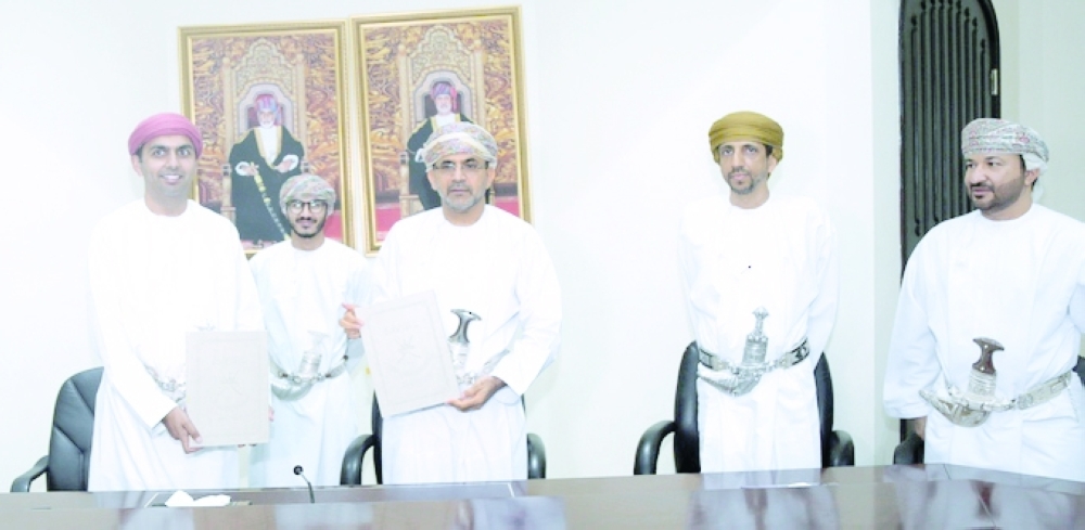 توقيع ثلاث اتفاقيات لتنمية القطاع السمكي بـ 5.7 مليون ريال