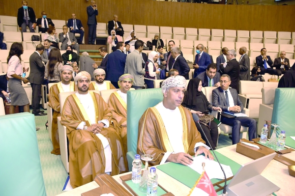 Oman takes part in Arab Economic Council