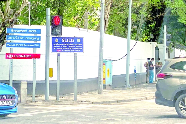 Sri Lanka’s deposed president to return home