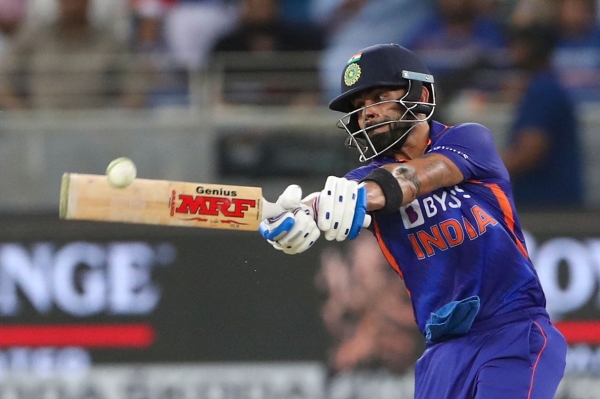 Kohli reveals Dhoni was lone supporter