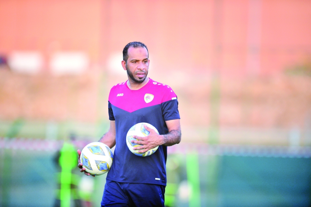 أنور الحبسي مدربا لمنتخب الناشئين خلفا للمصري خالد غنيم