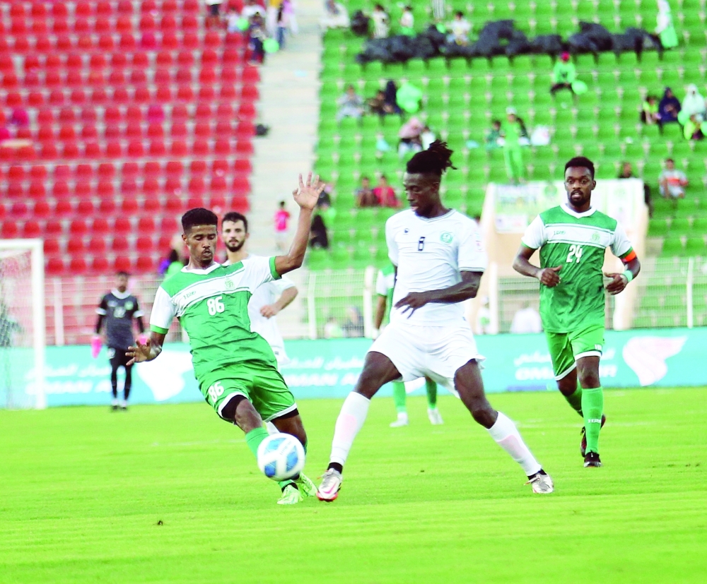 لقاءان يصعّدان وتيرة المنافسة في افتتاح المرحلة الرابعة من دوري عمانتل