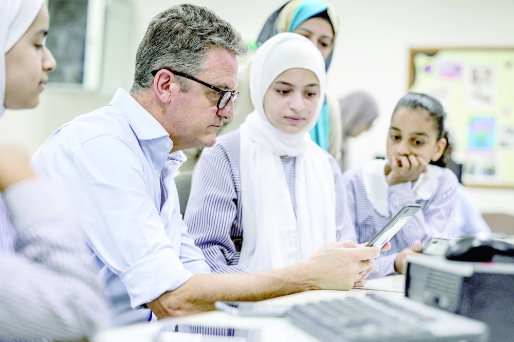 اجراءات الإحتلال تنتهك القانون الدولي الإنساني
وفاة 5 مرضى فلسطينيين بينهم 3 أطفال رفضت إسرائيل سفرهم للعلاج