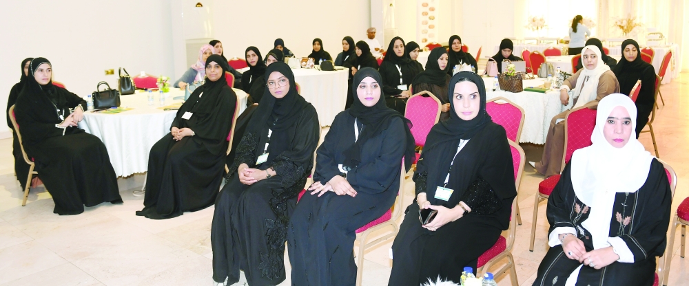 ملتقى تربوي بالسيب يبرز تجارب المعلمين وتأثيرهم في الطلبة