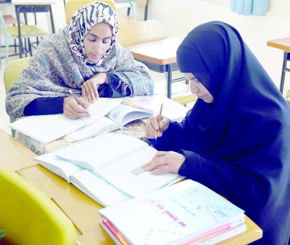 صياغة استراتيجية جديدة لمحو الأمية لمواكبة التغيرات الحيوية والرقمية