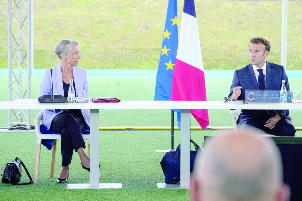 أحزاب المعارضة ترفض المشاركة
ماكرون يفتتح منتدى للحوار حول إصلاحات “جدلية” في فرنسا