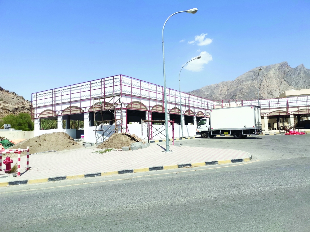 تنفيذ أكثر من (47) مشروعا تنمويا بمحافظة جنوب الباطنة